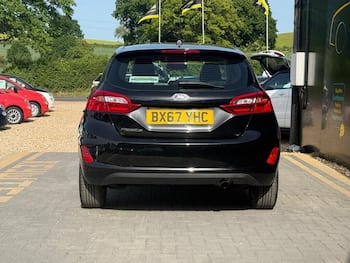 Used Ford Fiesta 2017 for sale - 79687909: Photo