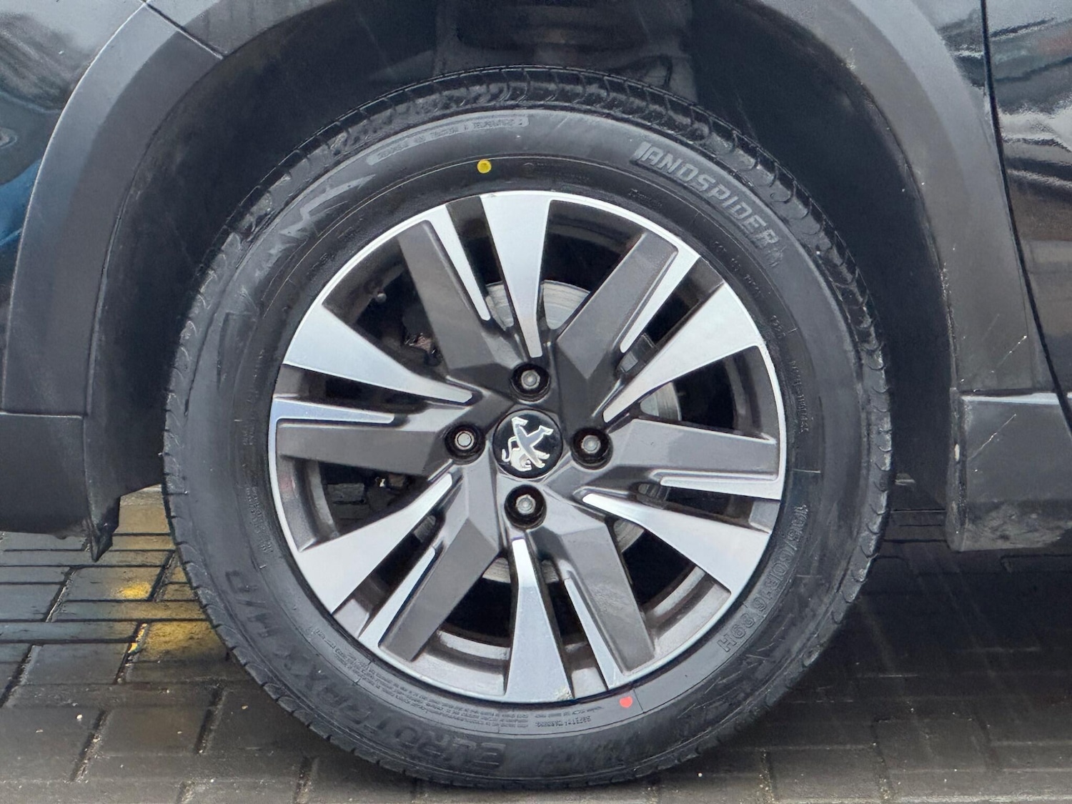 Used Peugeot 2008 2017 for sale - 77266645: Photo 14