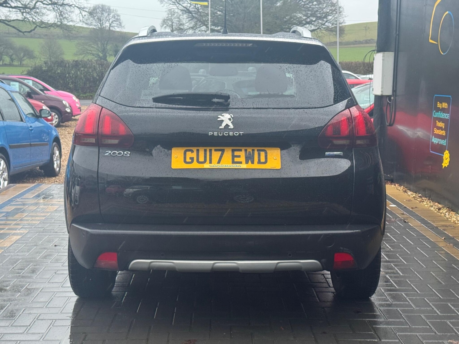 Used Peugeot 2008 2017 for sale - 77266645: Photo 5