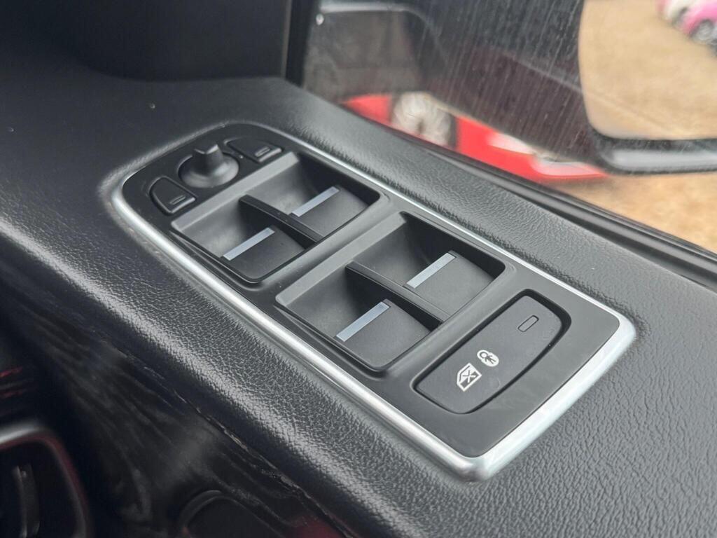 Used Jaguar F-Pace for sale - 77753458: Photo 35