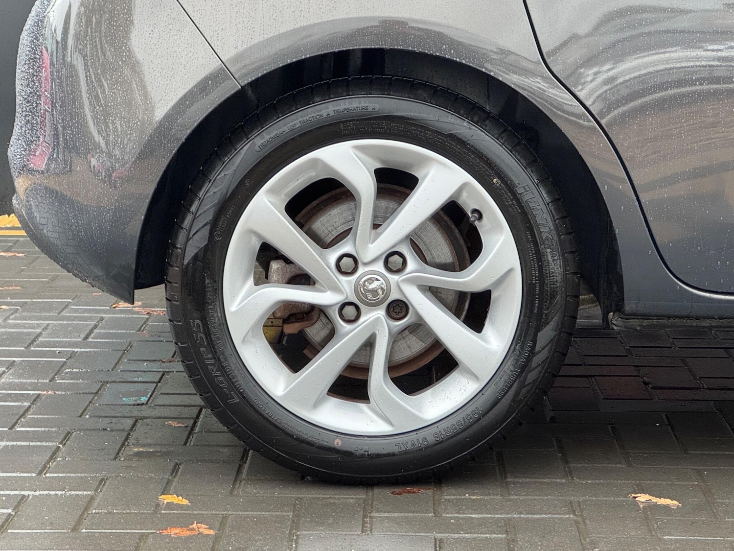 Used Vauxhall Corsa 2016 for sale - 76832291: Photo 9