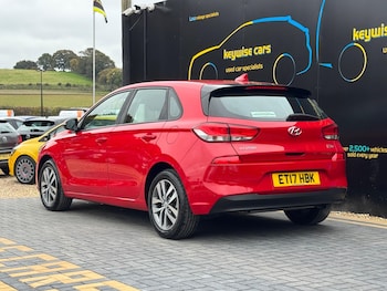 Used Hyundai i30 2017 for sale - 76283238: Photo