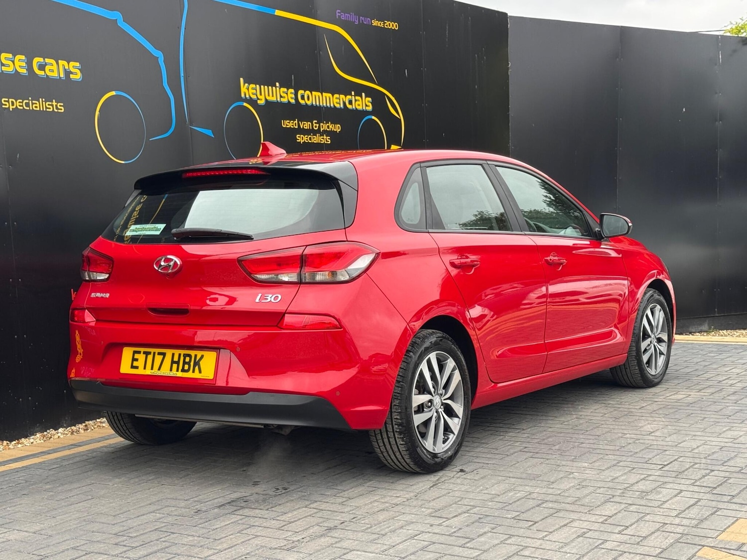 Used Hyundai i30 2017 for sale - 76283238: Photo 6