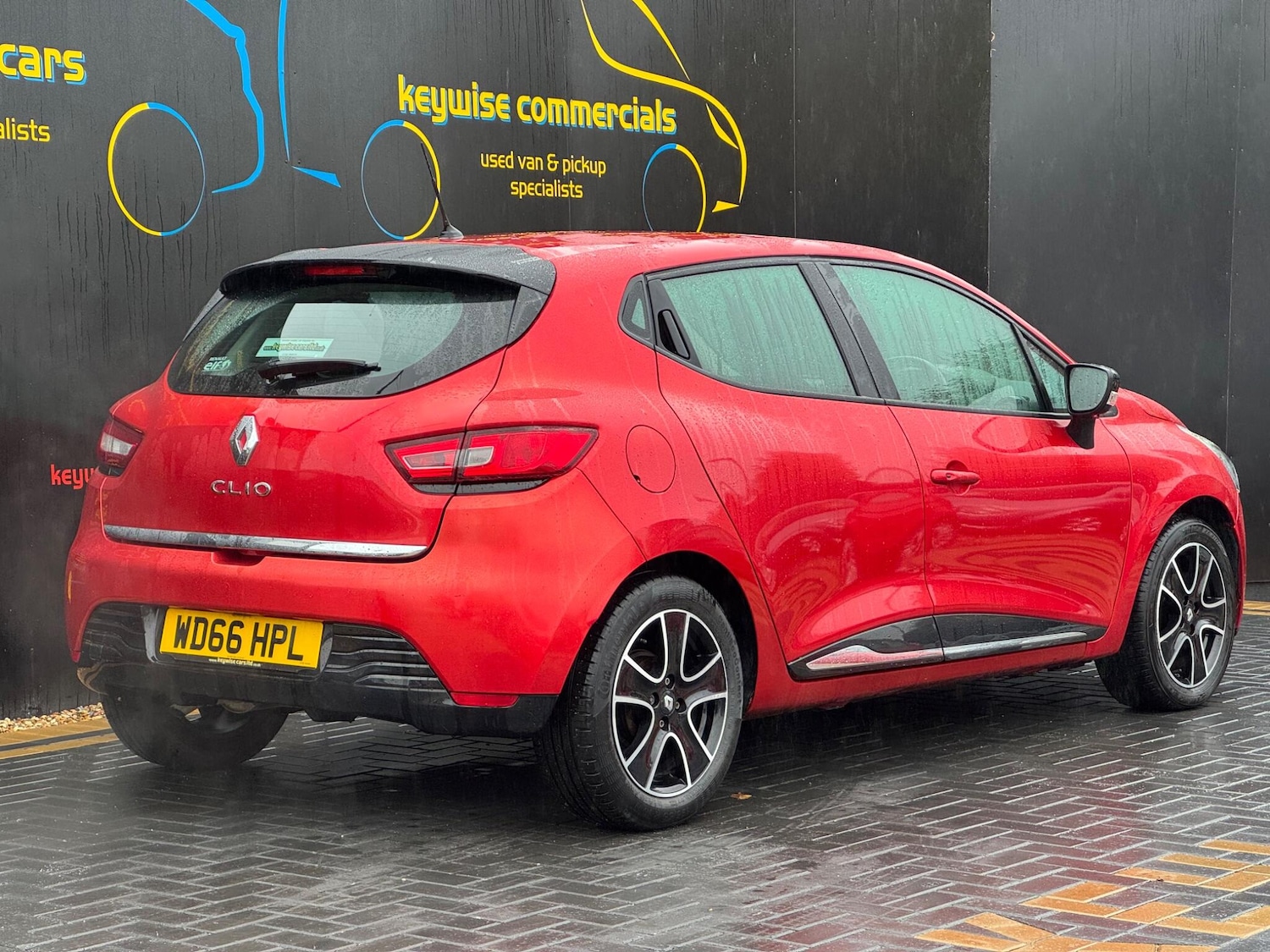 Used Renault Clio 2016 for sale - 76988657: Photo 5