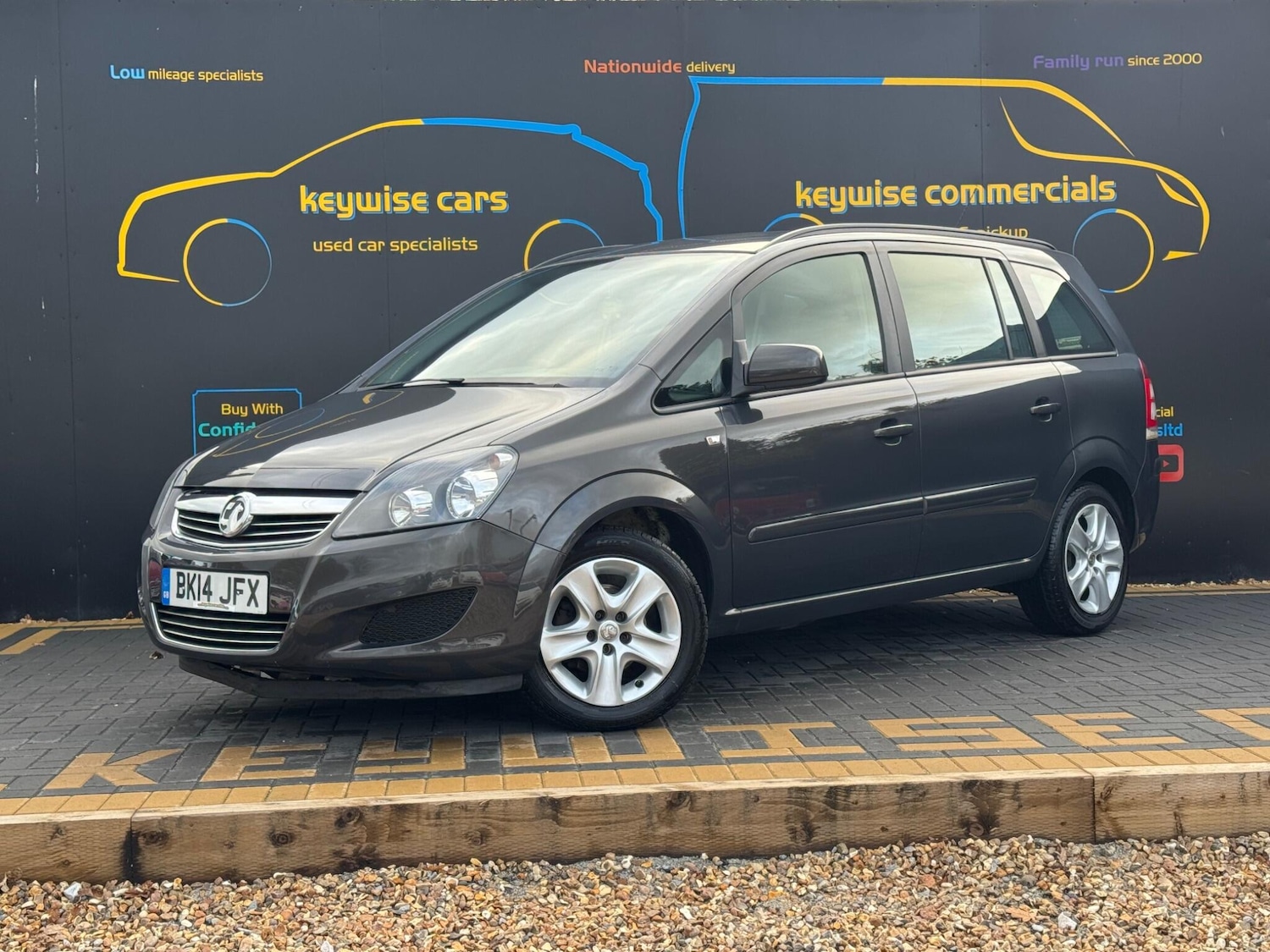 Used Vauxhall Zafira 2014 for sale - 76742358: Photo 1
