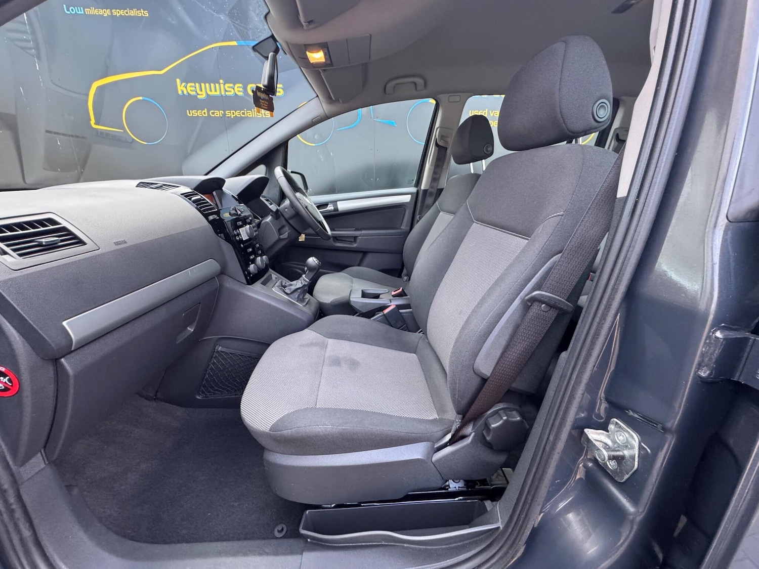 Used Vauxhall Zafira 2014 for sale - 76742358: Photo 32