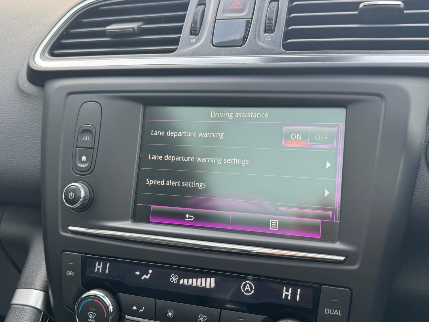 Used Renault Kadjar for sale - 77537543: Photo 33