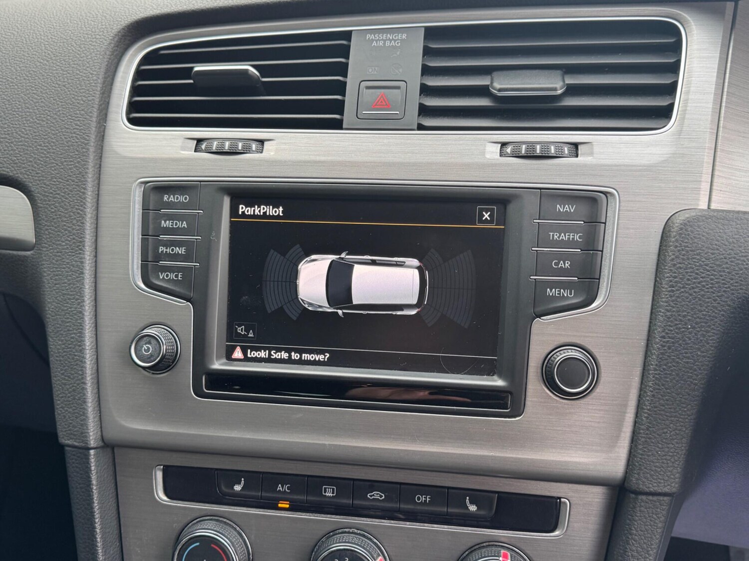 Used Volkswagen Golf 2016 for sale - 77468866: Photo 30