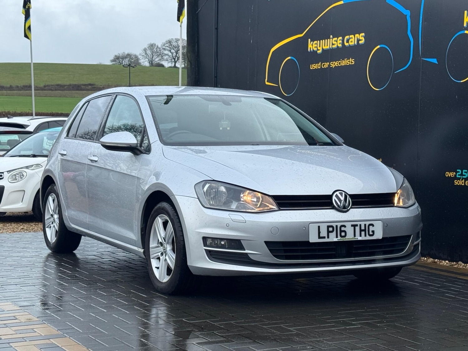 Used Volkswagen Golf 2016 for sale - 77468866: Photo 9