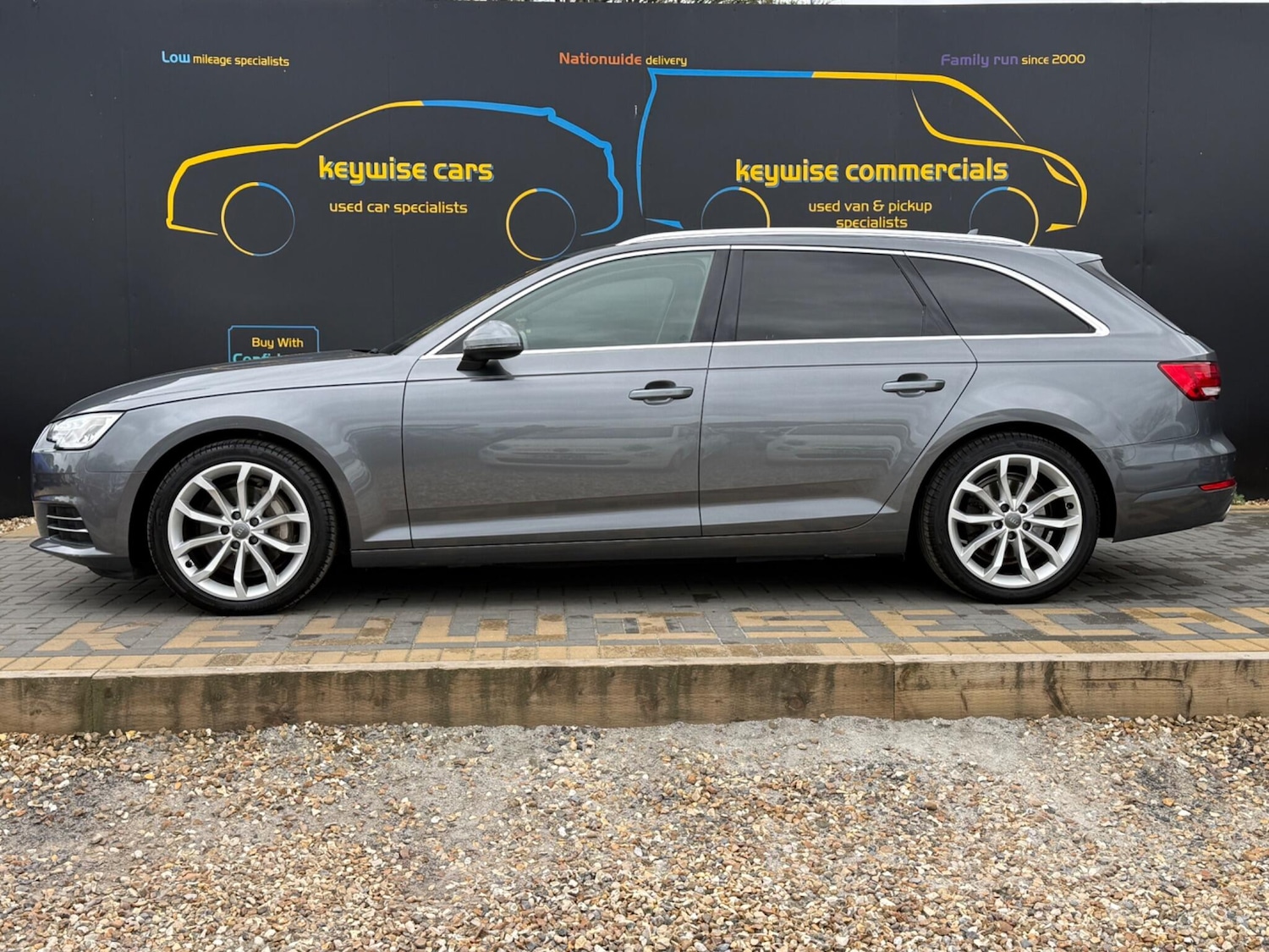 Used Audi A4 2016 for sale - 78101082: Photo 2