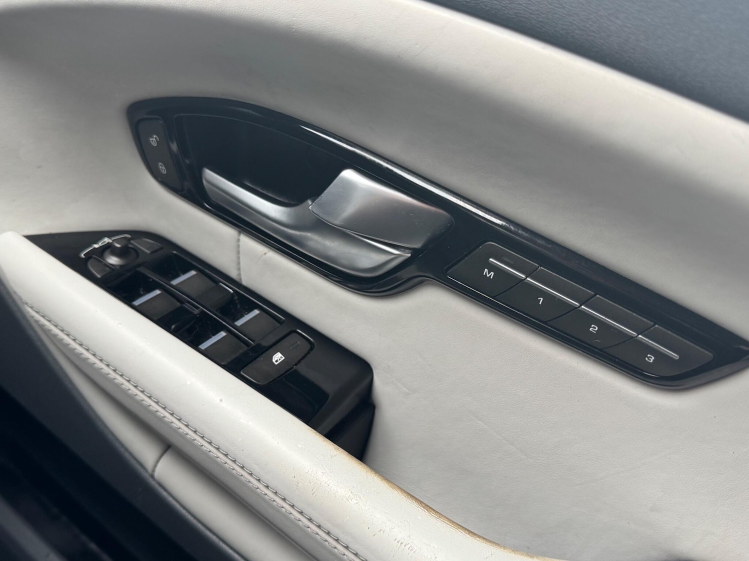 Used Land Rover Range Rover Evoque 2017 for sale - 76991764: Photo 40