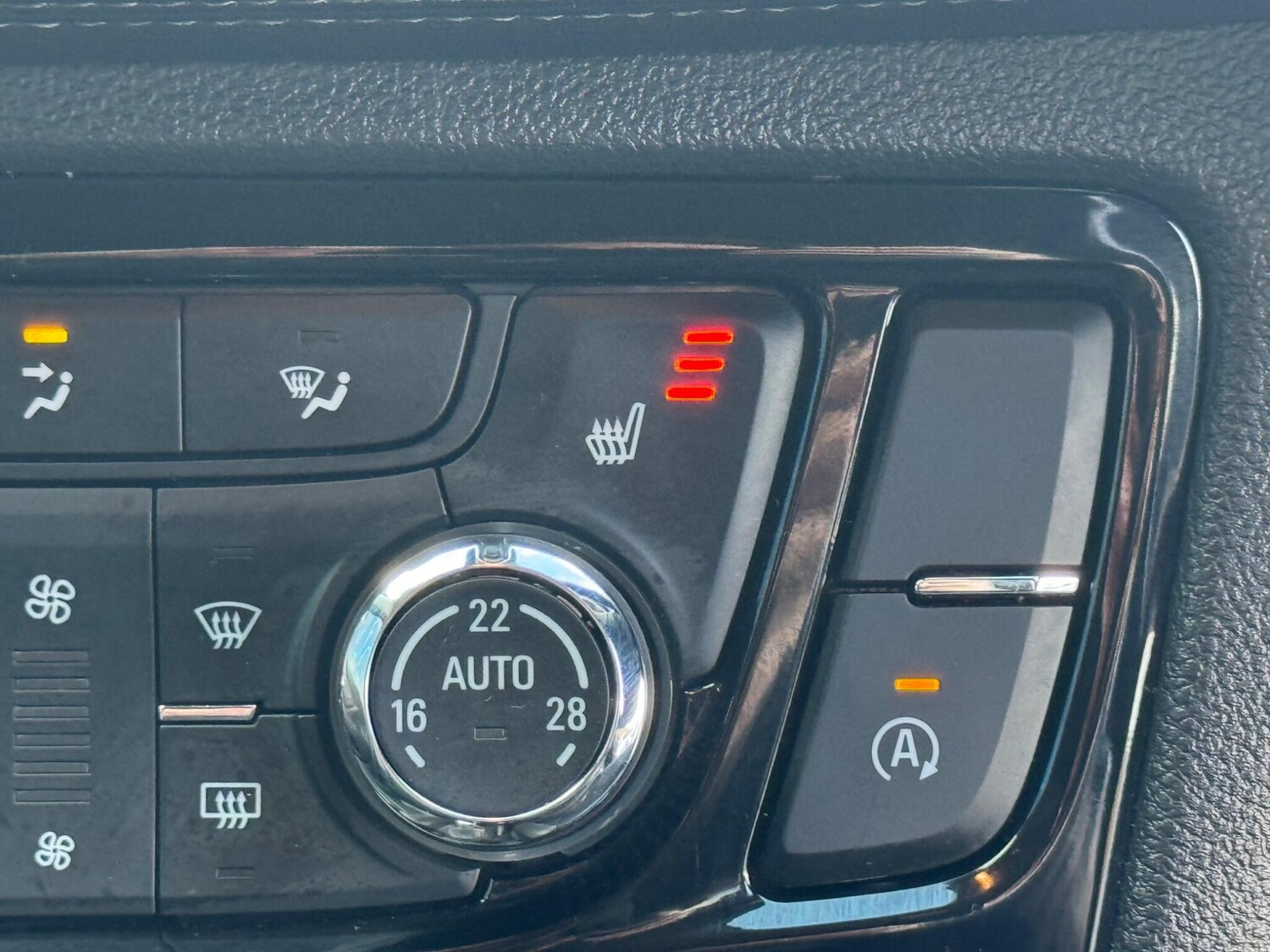 Used Vauxhall Mokka X 2018 for sale - 77838708: Photo 35