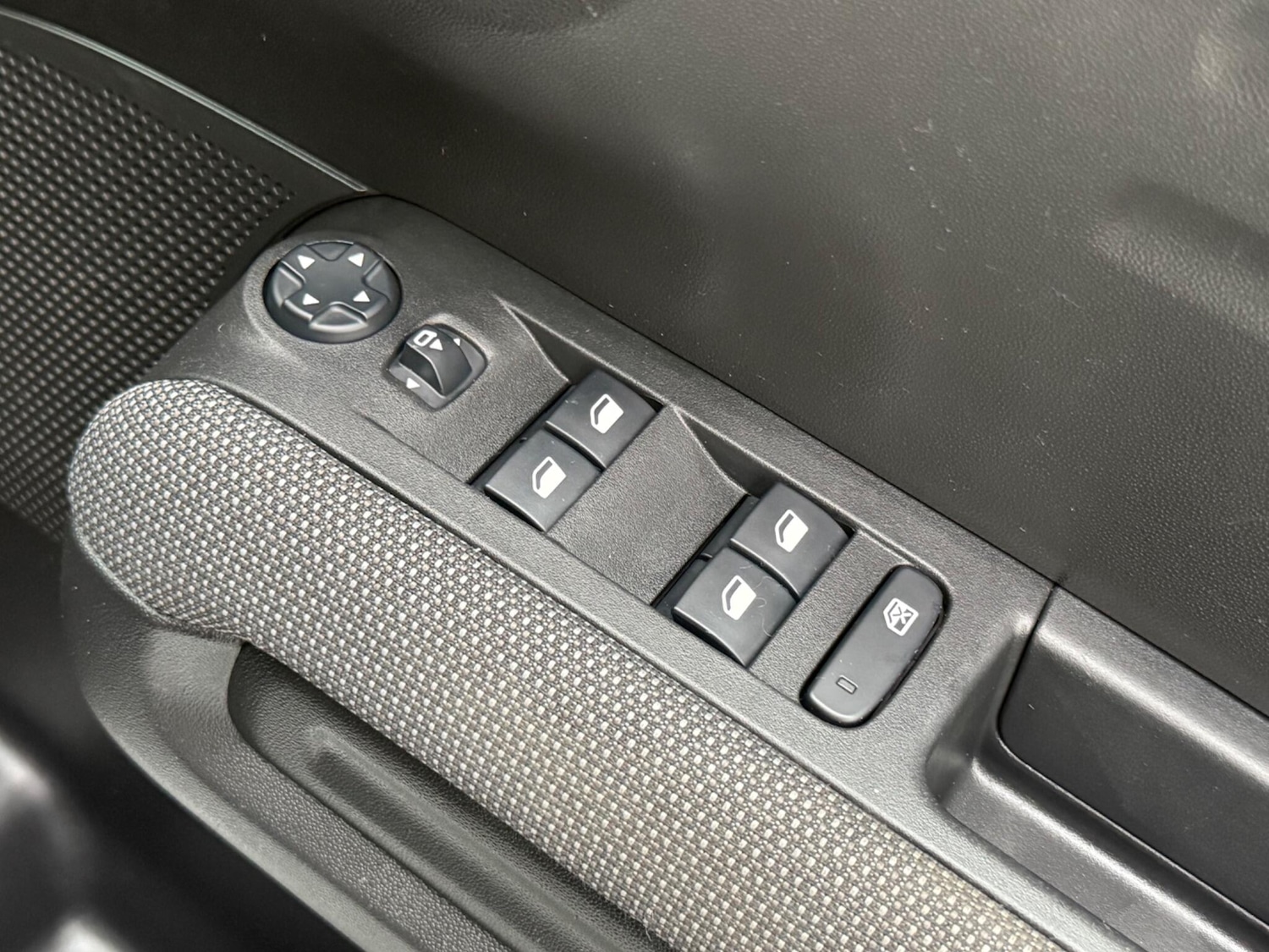 Used Citroen C3 Aircross 2018 for sale - 76994067: Photo 36