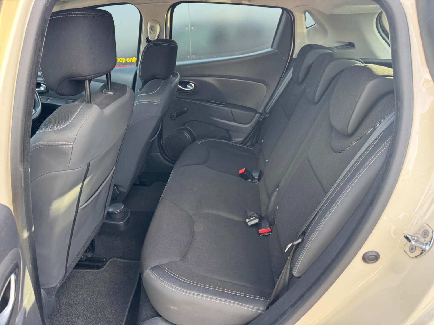 Used Renault Clio 2017 for sale - 77838812: Photo 18