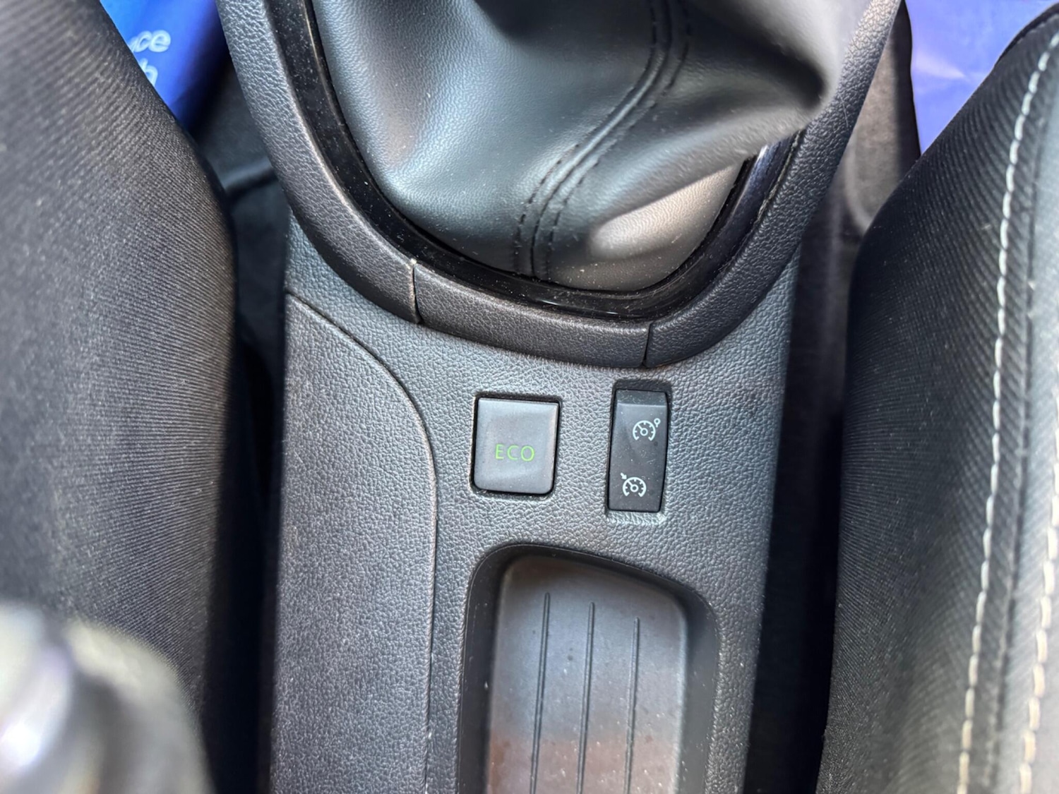 Used Renault Clio 2017 for sale - 77838812: Photo 28