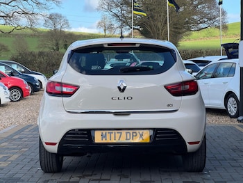 Used Renault Clio 2017 for sale - 77838812: Photo