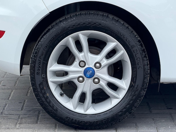 Used Ford Fiesta 2015 for sale - 76307570: Photo 13