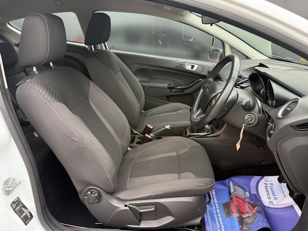 Used Ford Fiesta 2015 for sale - 76307570: Photo 17