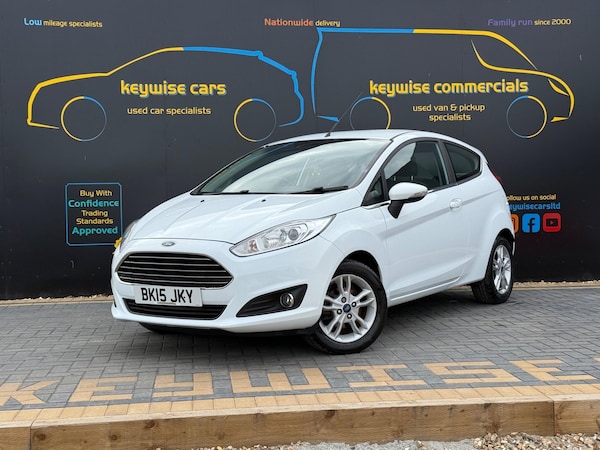 Used Ford Fiesta 2015 for sale - 76307570: Photo 1