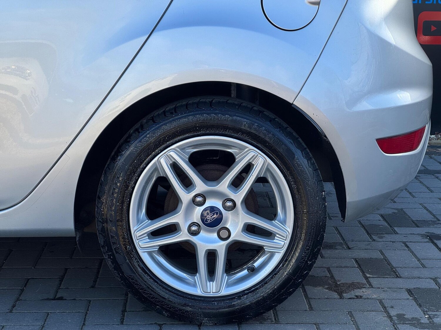 Used Ford Fiesta 2014 for sale - 77839555: Photo 11