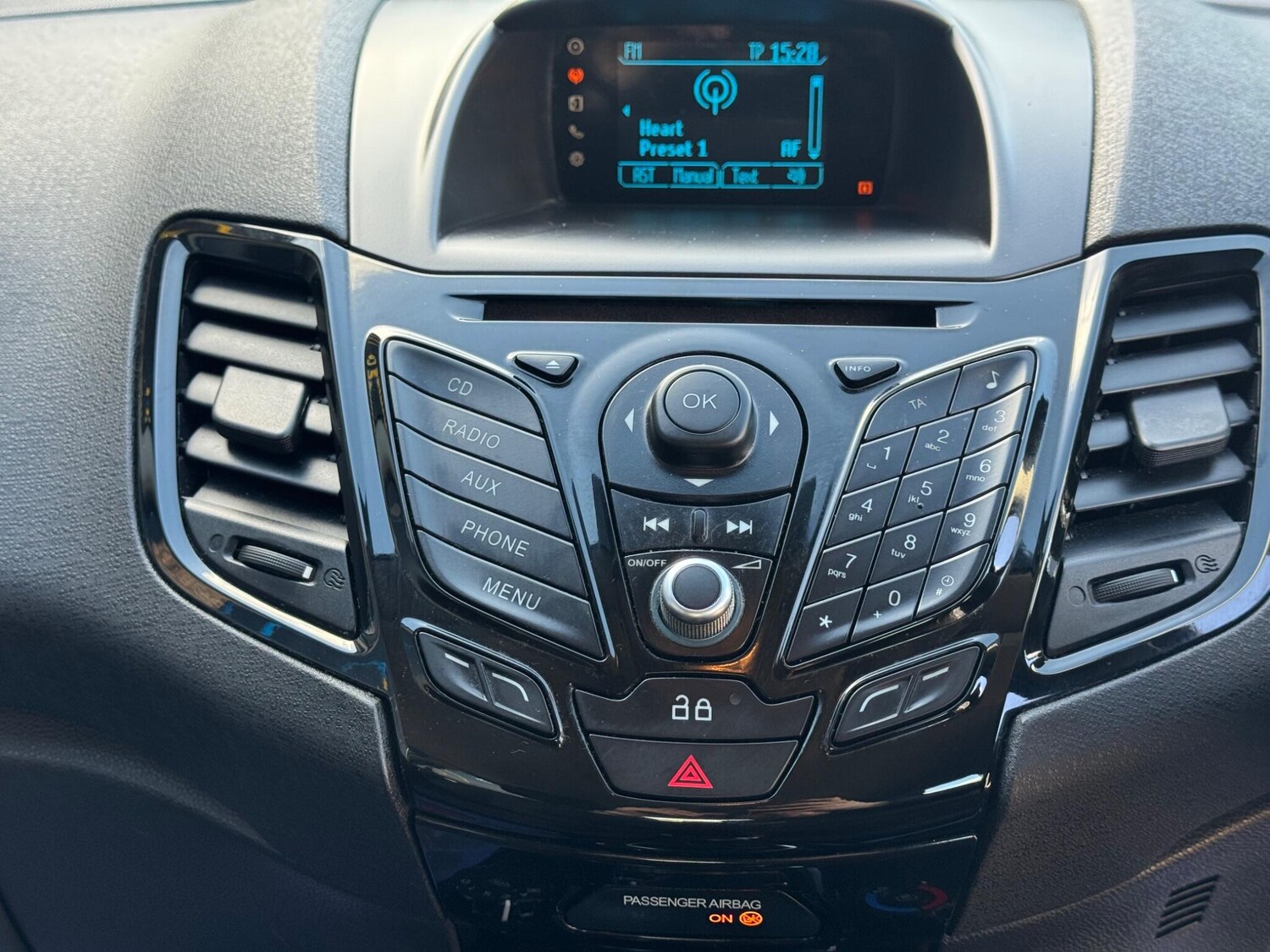 Used Ford Fiesta 2014 for sale - 77839555: Photo 27