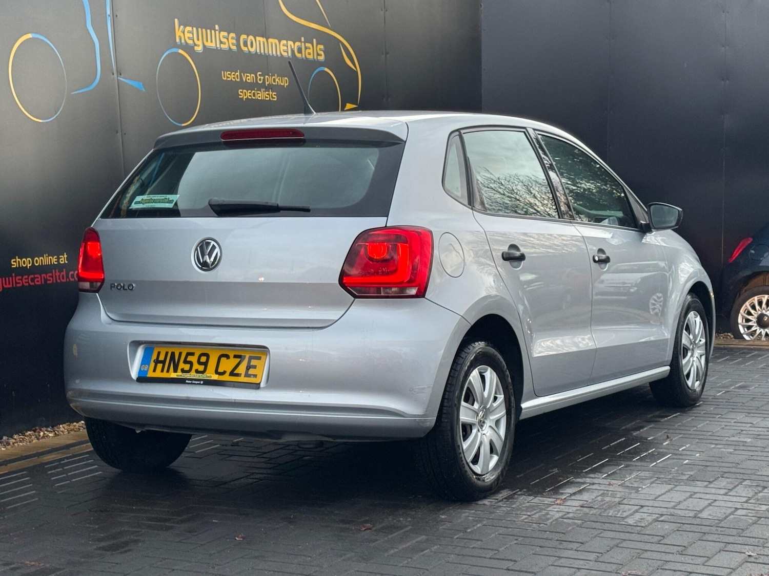 Used Volkswagen Polo 2009 for sale - 77175639: Photo 6