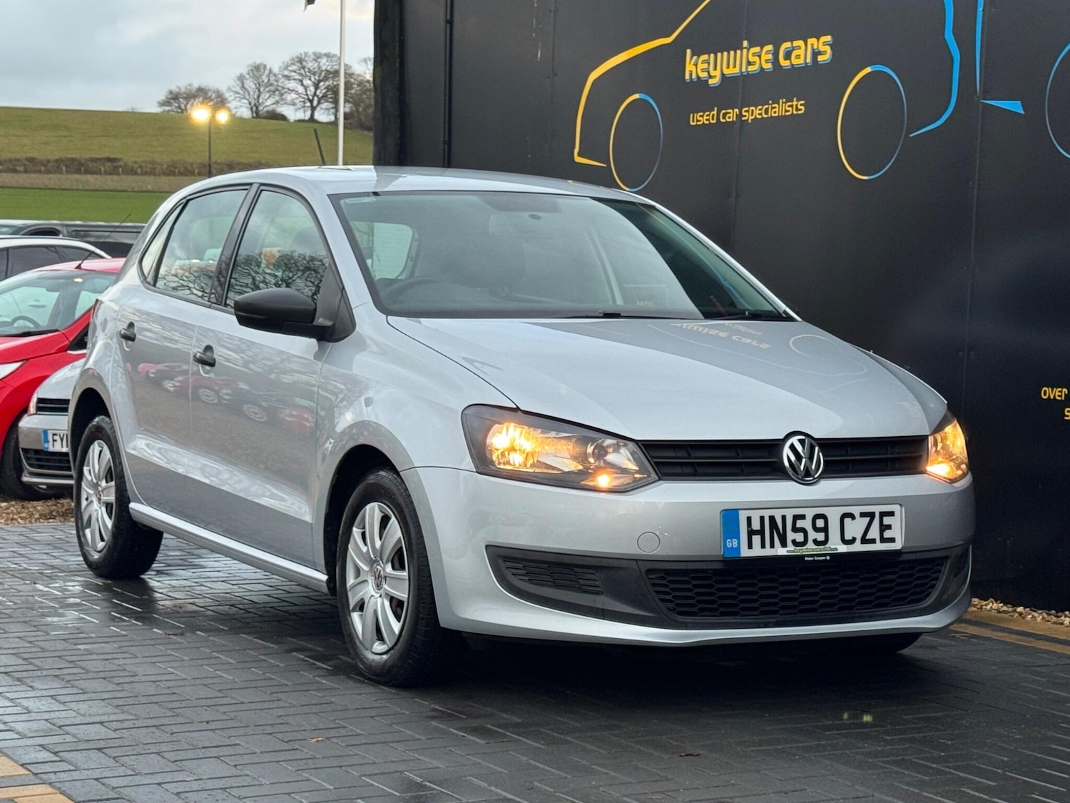Used Volkswagen Polo 2009 for sale - 77175639: Photo 9