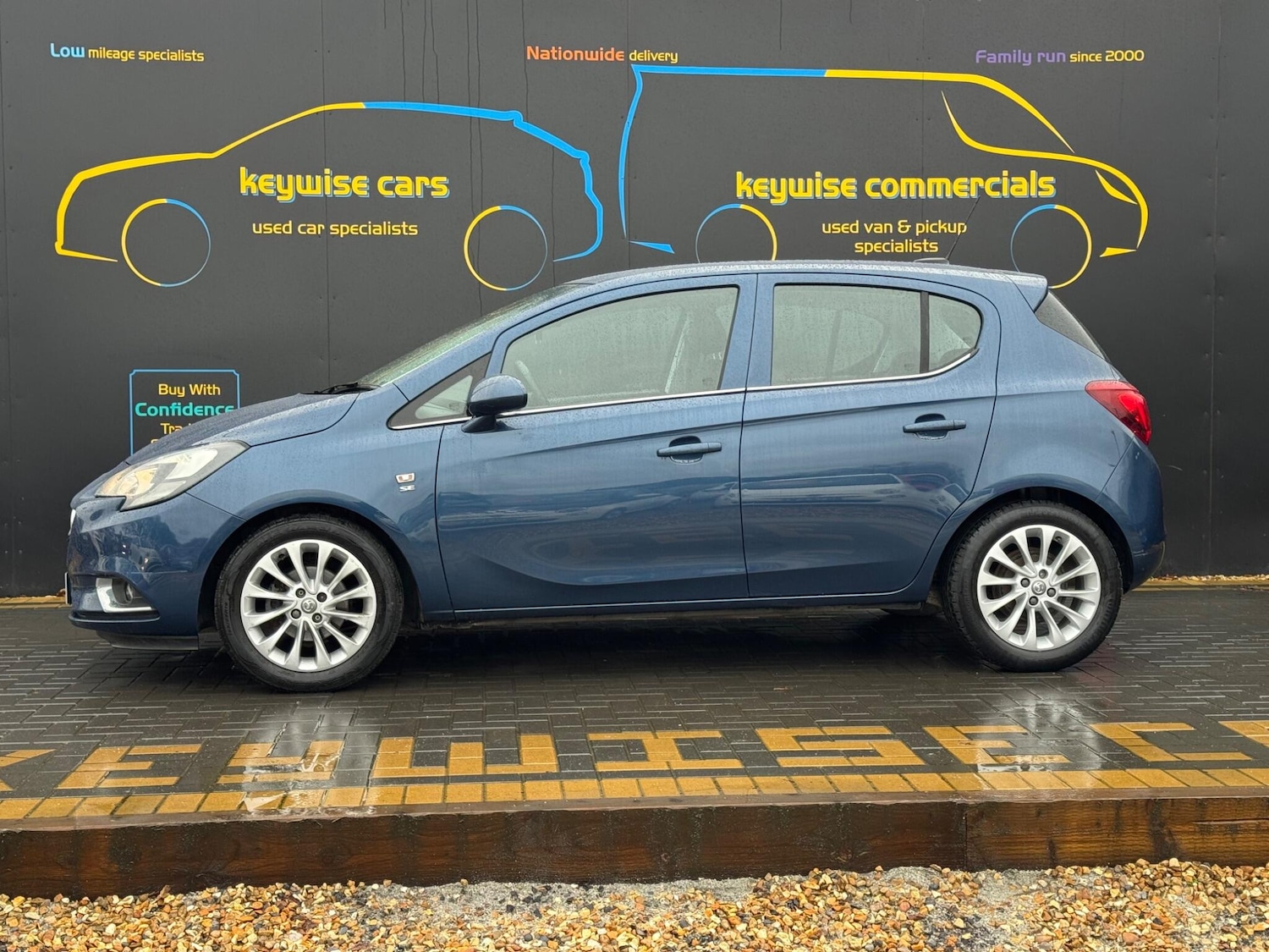 Used Vauxhall Corsa 2016 for sale - 77376737: Photo 2