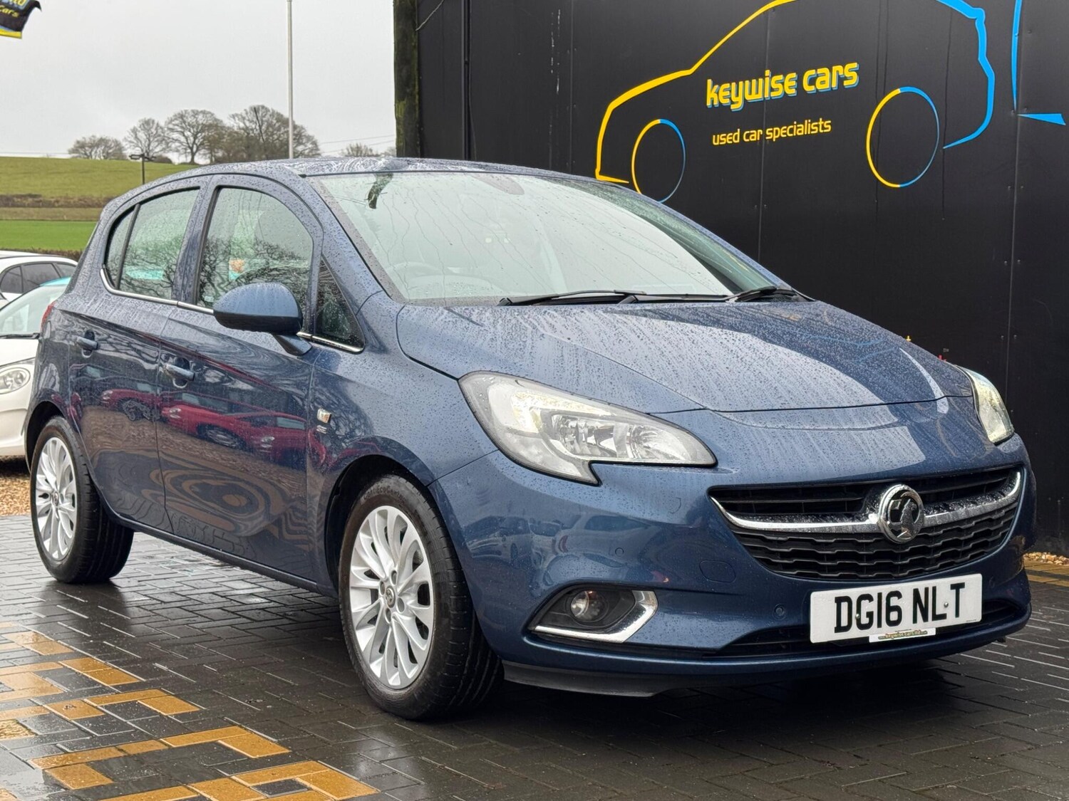 Used Vauxhall Corsa 2016 for sale - 77376737: Photo 9