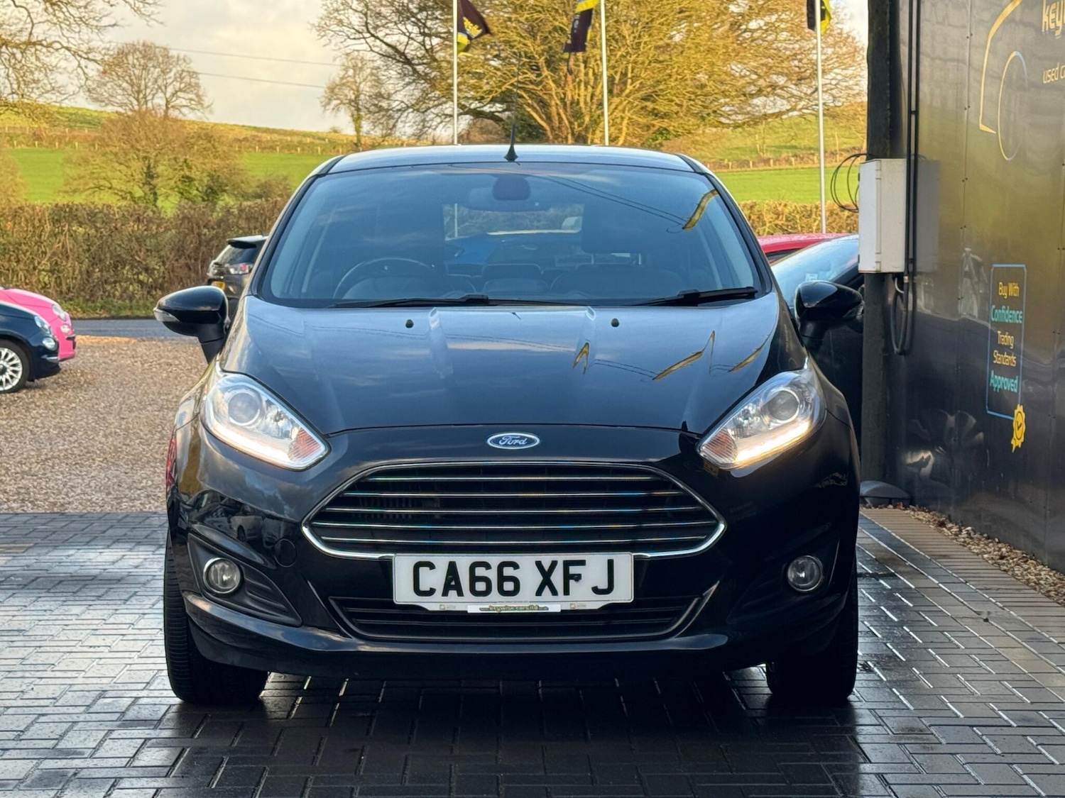 Used Ford Fiesta 2017 for sale - 77537299: Photo 10