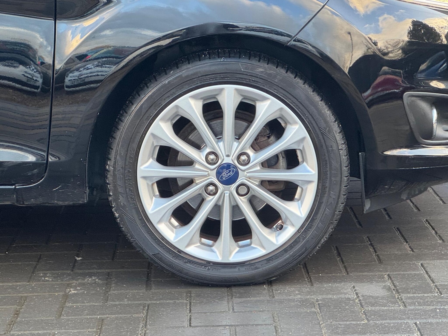 Used Ford Fiesta 2017 for sale - 77537299: Photo 11