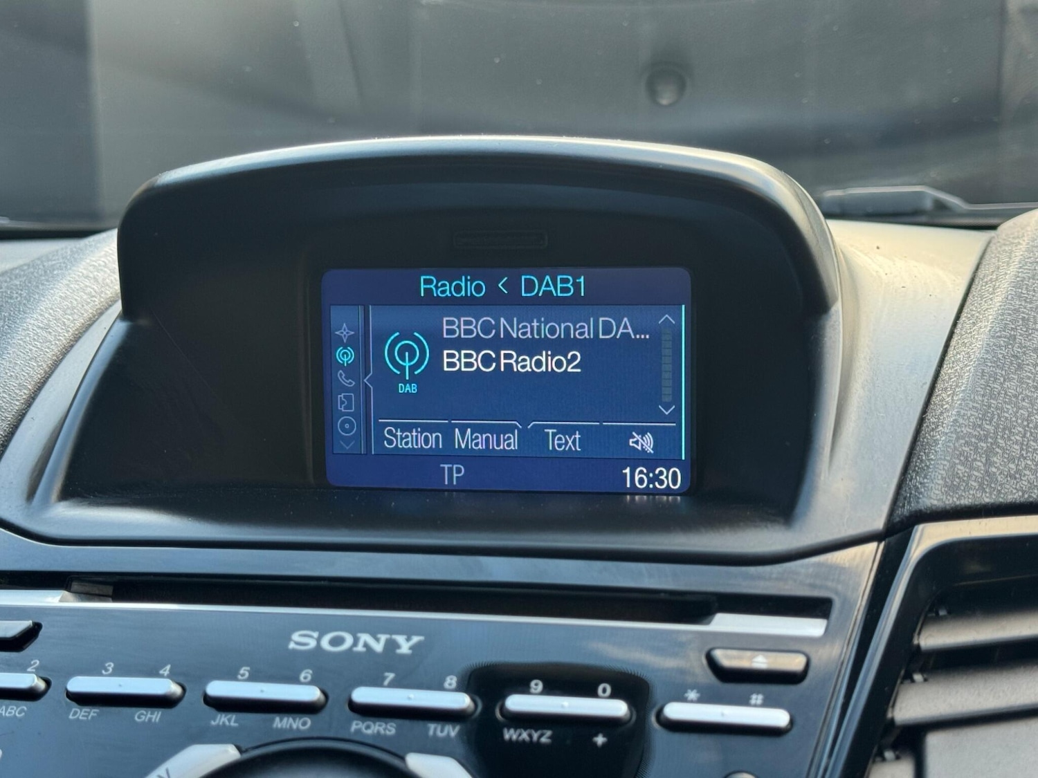 Used Ford Fiesta 2017 for sale - 77537299: Photo 30