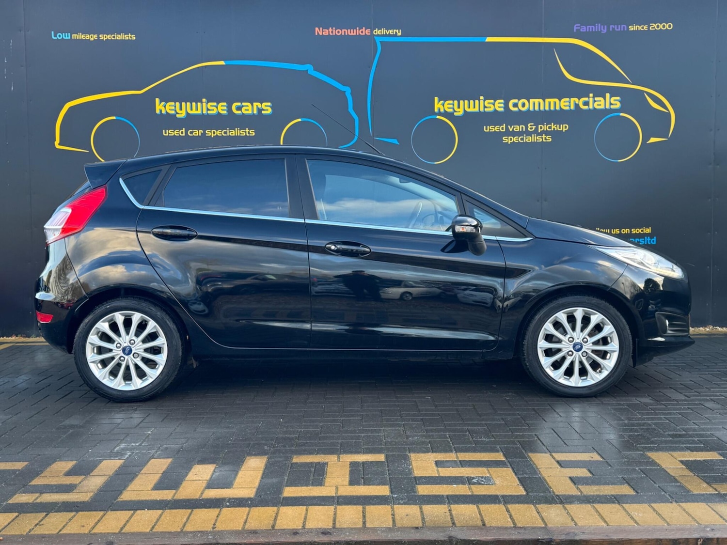 Used Ford Fiesta 2017 for sale - 77537299: Photo 7