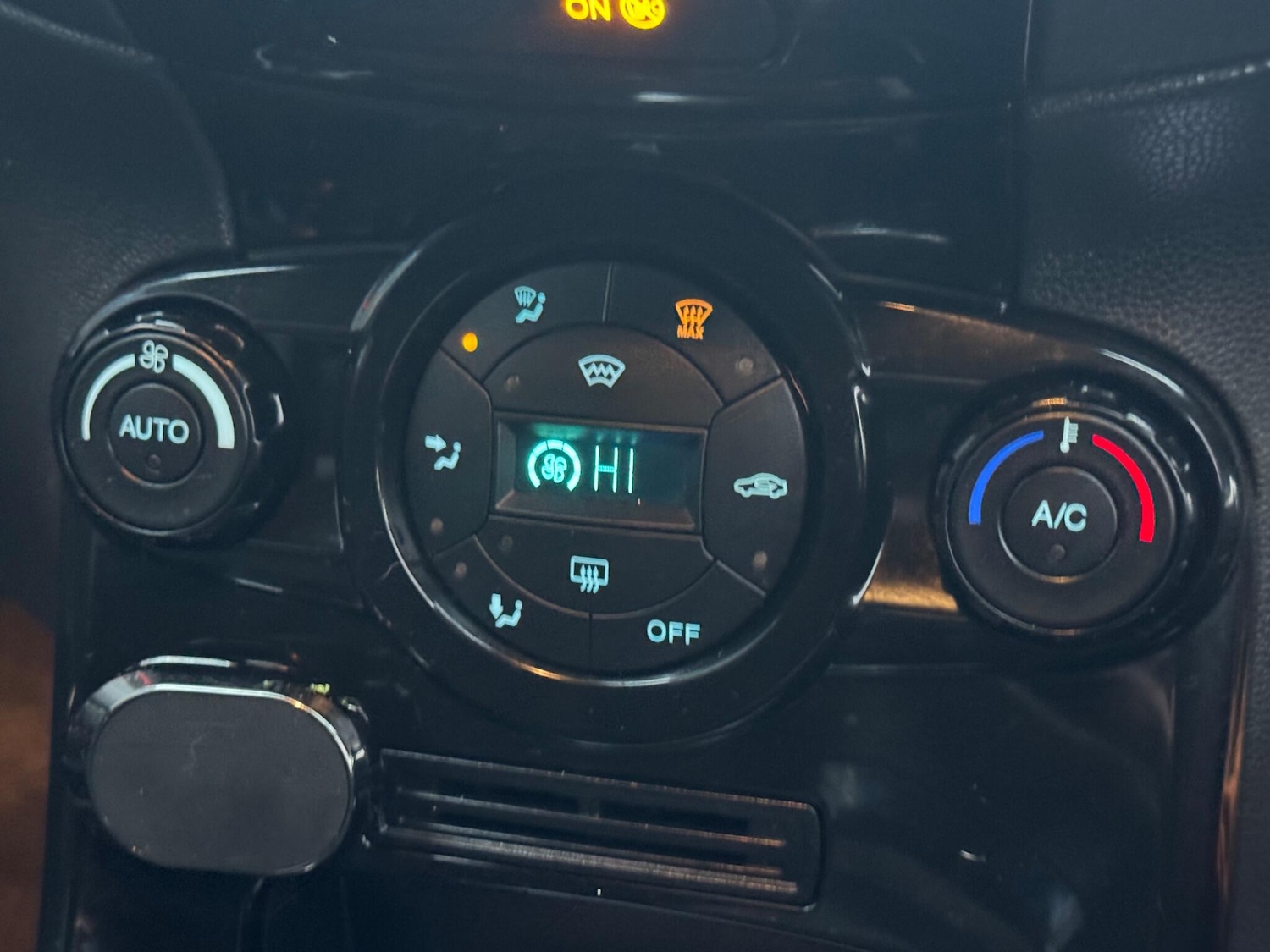 Used Ford Fiesta 2013 for sale - 77029945: Photo 28