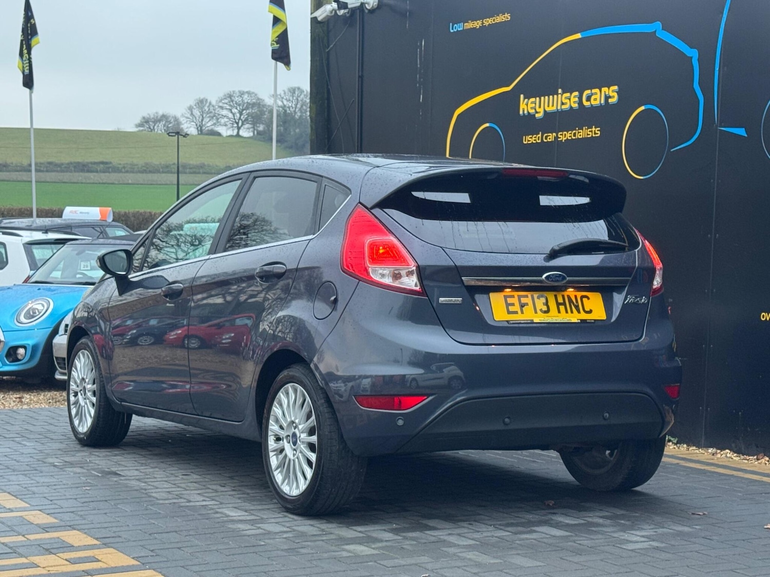 Used Ford Fiesta 2013 for sale - 77029945: Photo 3