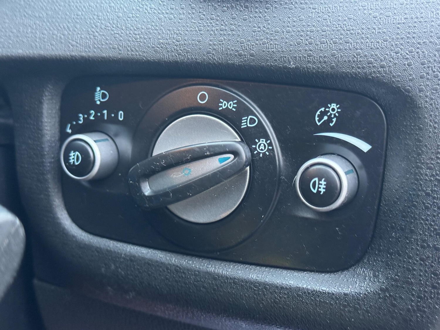 Used Ford Fiesta 2013 for sale - 77029945: Photo 30