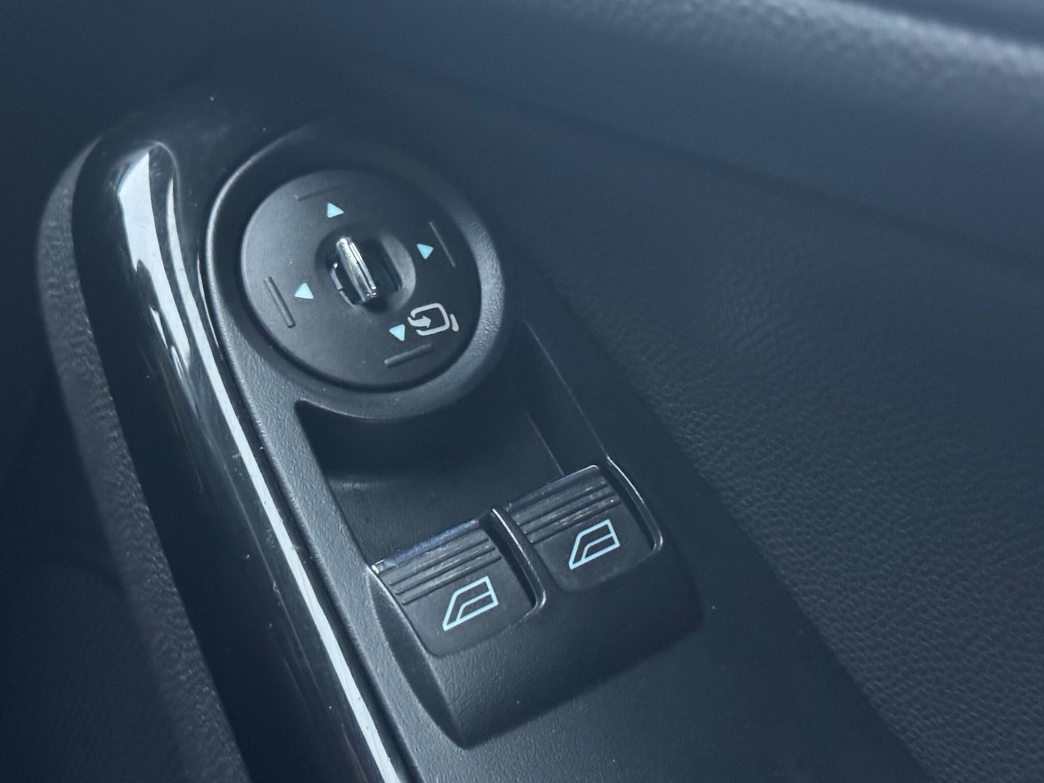 Used Ford Fiesta 2013 for sale - 77029945: Photo 31