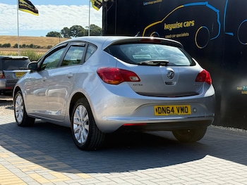 Used Vauxhall Astra 2014 for sale - 79532298: Photo