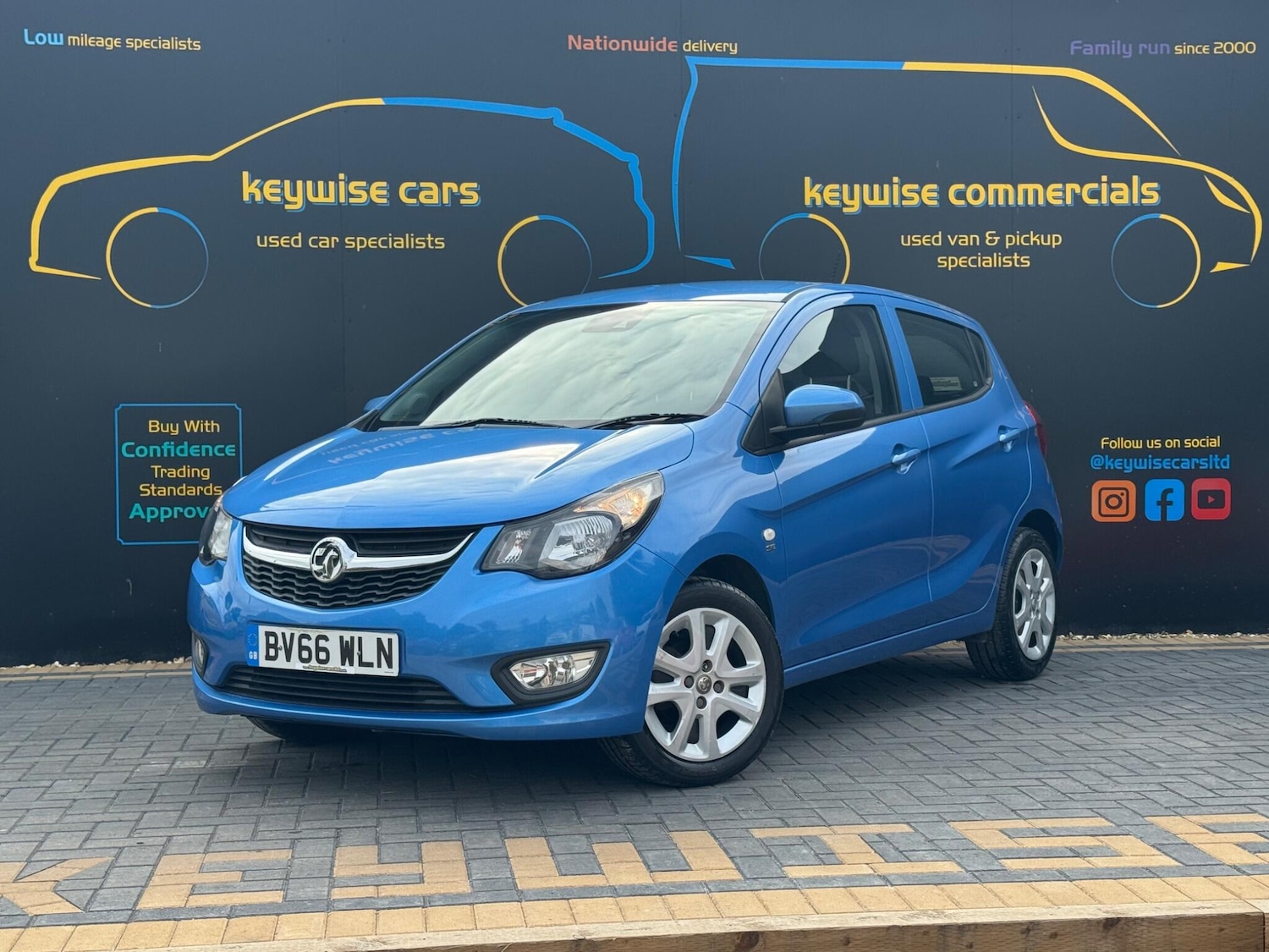 Used Vauxhall Viva 2016 for sale - 76295618: Photo 1