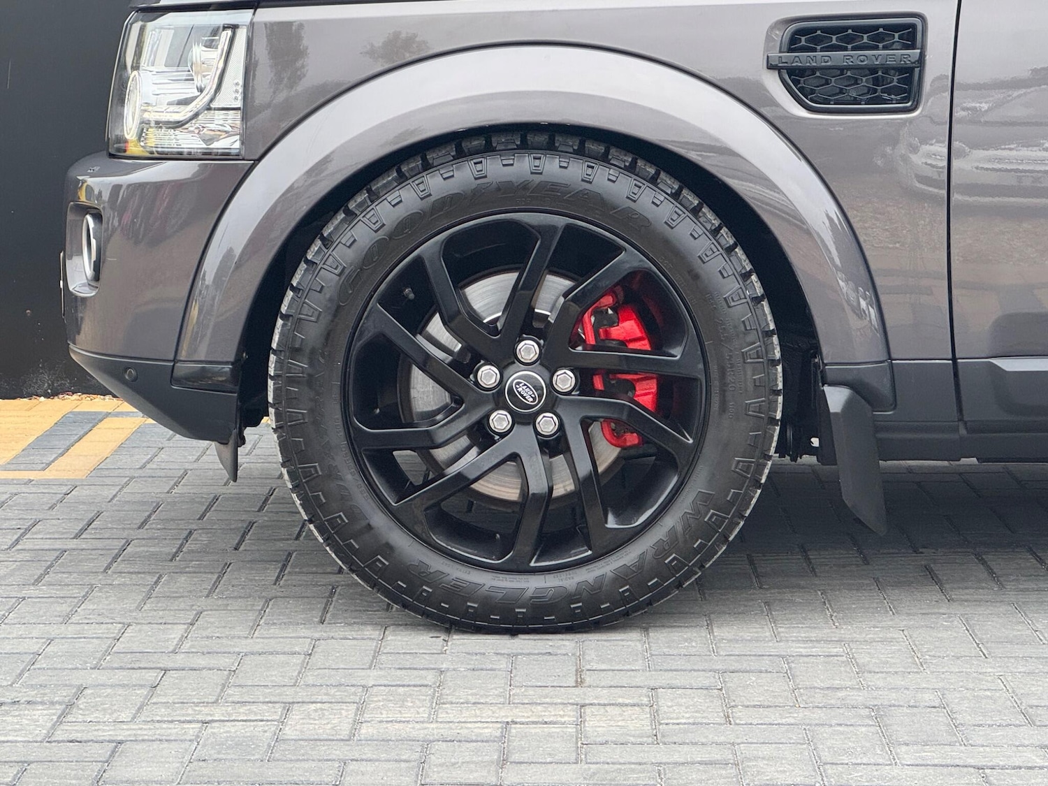 Used Land Rover Discovery 4 2016 for sale - 76282742: Photo 11