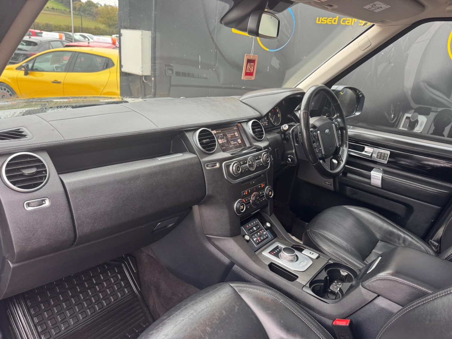 Used Land Rover Discovery 4 2016 for sale - 76282742: Photo 22