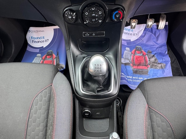 Used Ford Fiesta 2017 for sale - 76294442: Photo 35