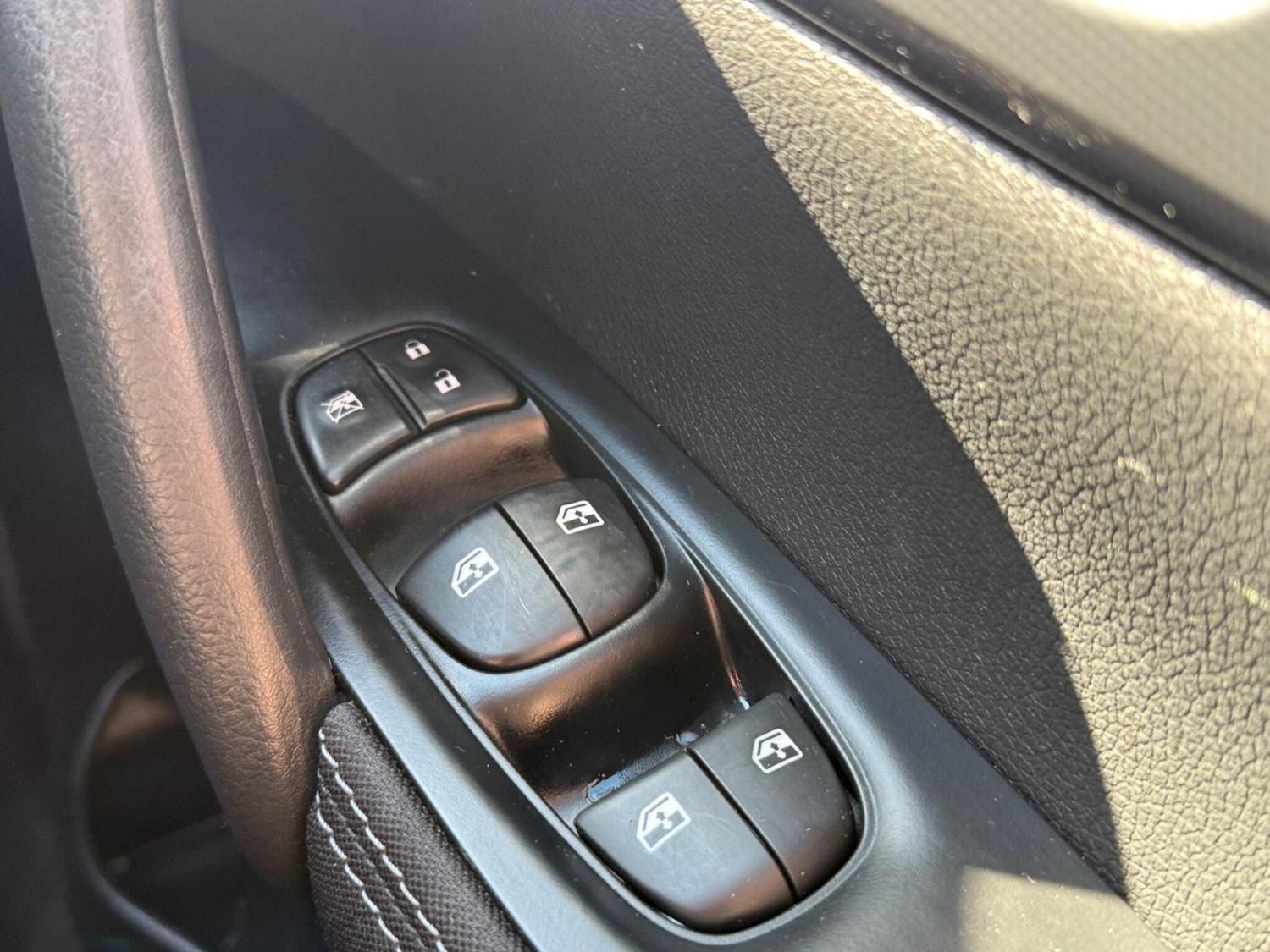 Used Nissan Qashqai for sale - 78115719: Photo 35