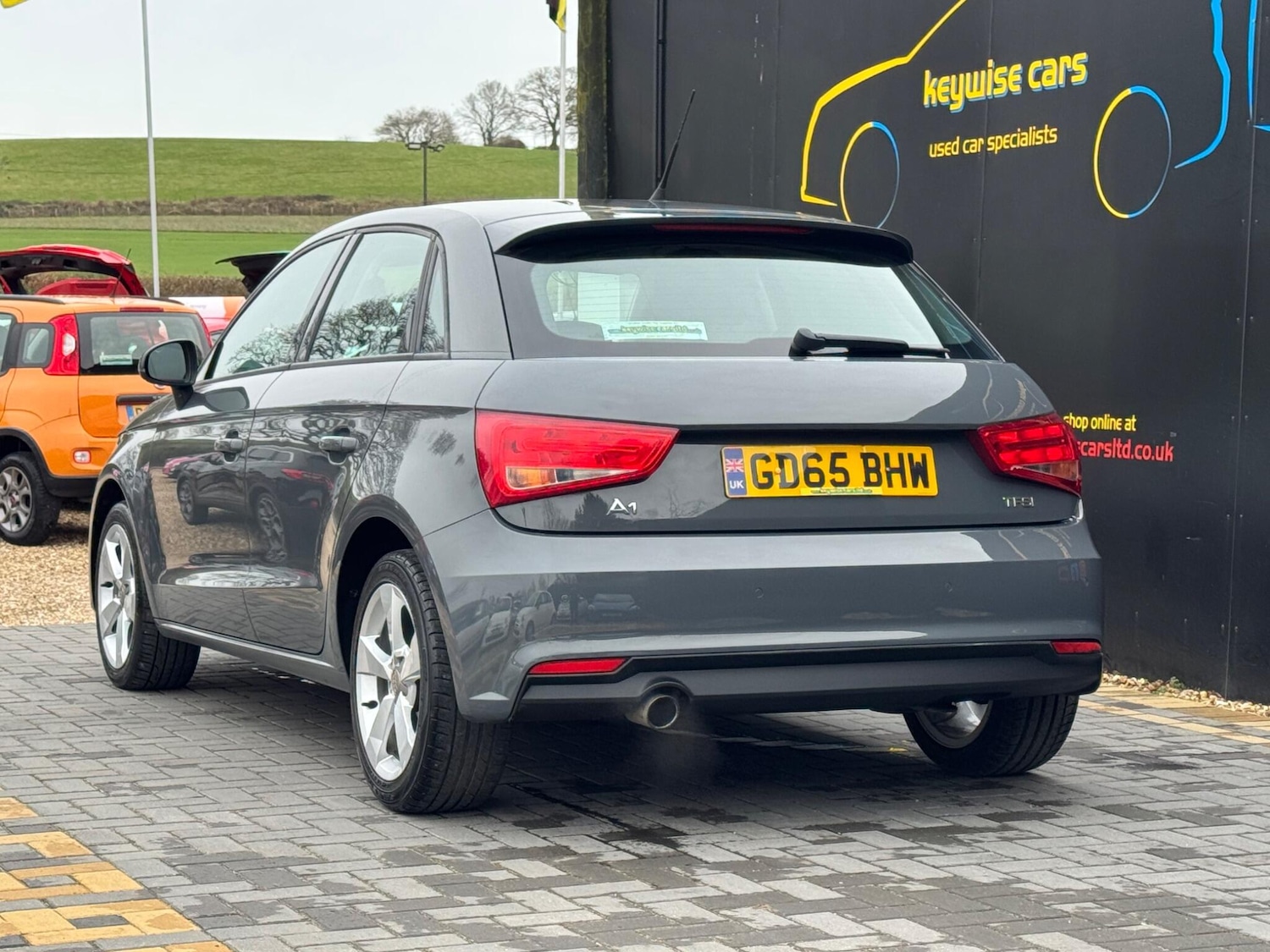 Used Audi A1 2015 for sale - 77586460: Photo 3