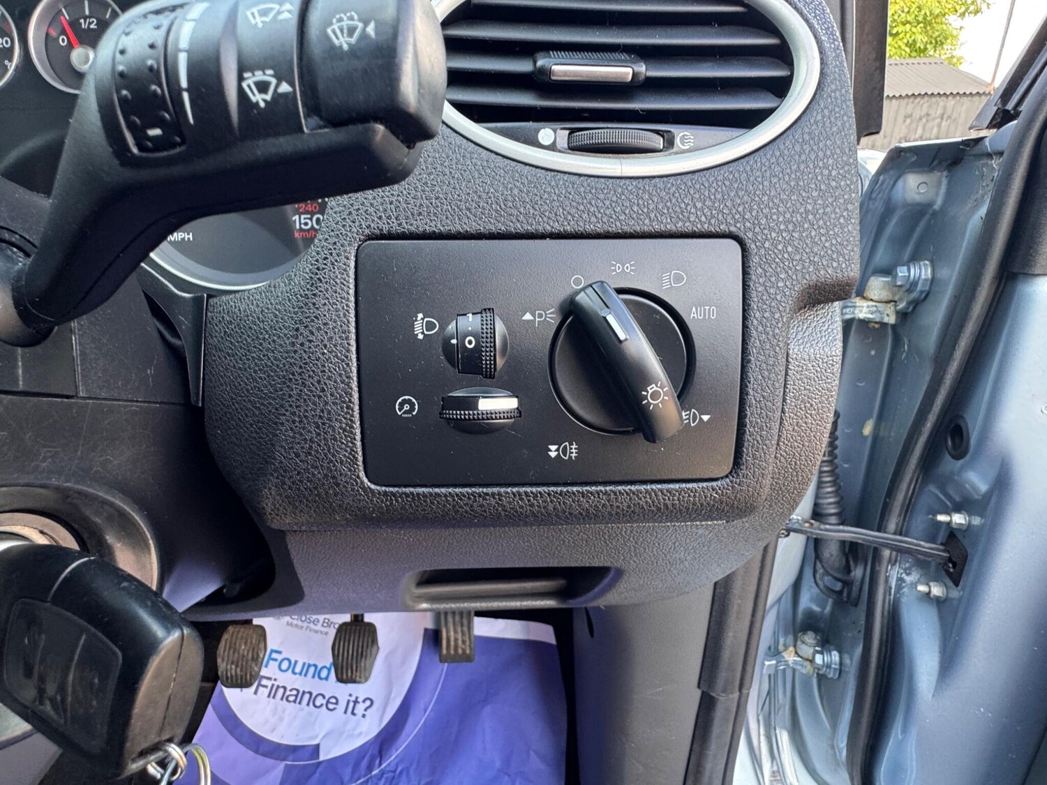 Used Ford Focus 2005 for sale - 75867145: Photo 27