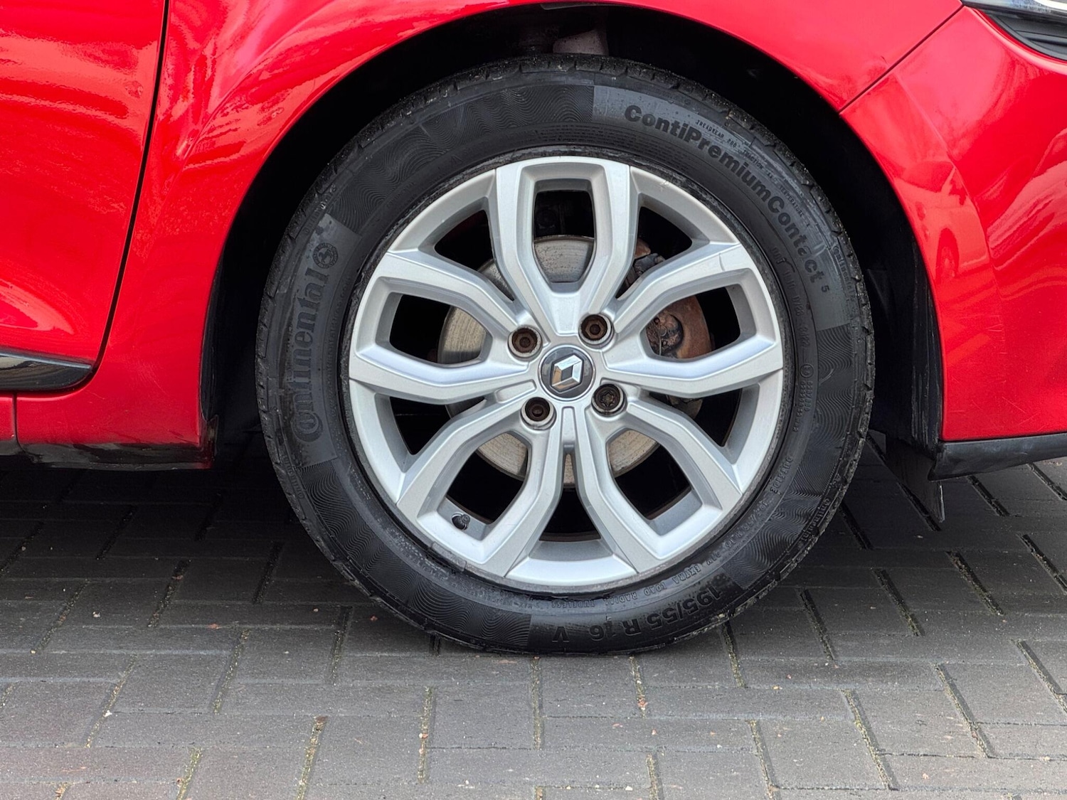 Used Renault Clio 2017 for sale - 77131323: Photo 11