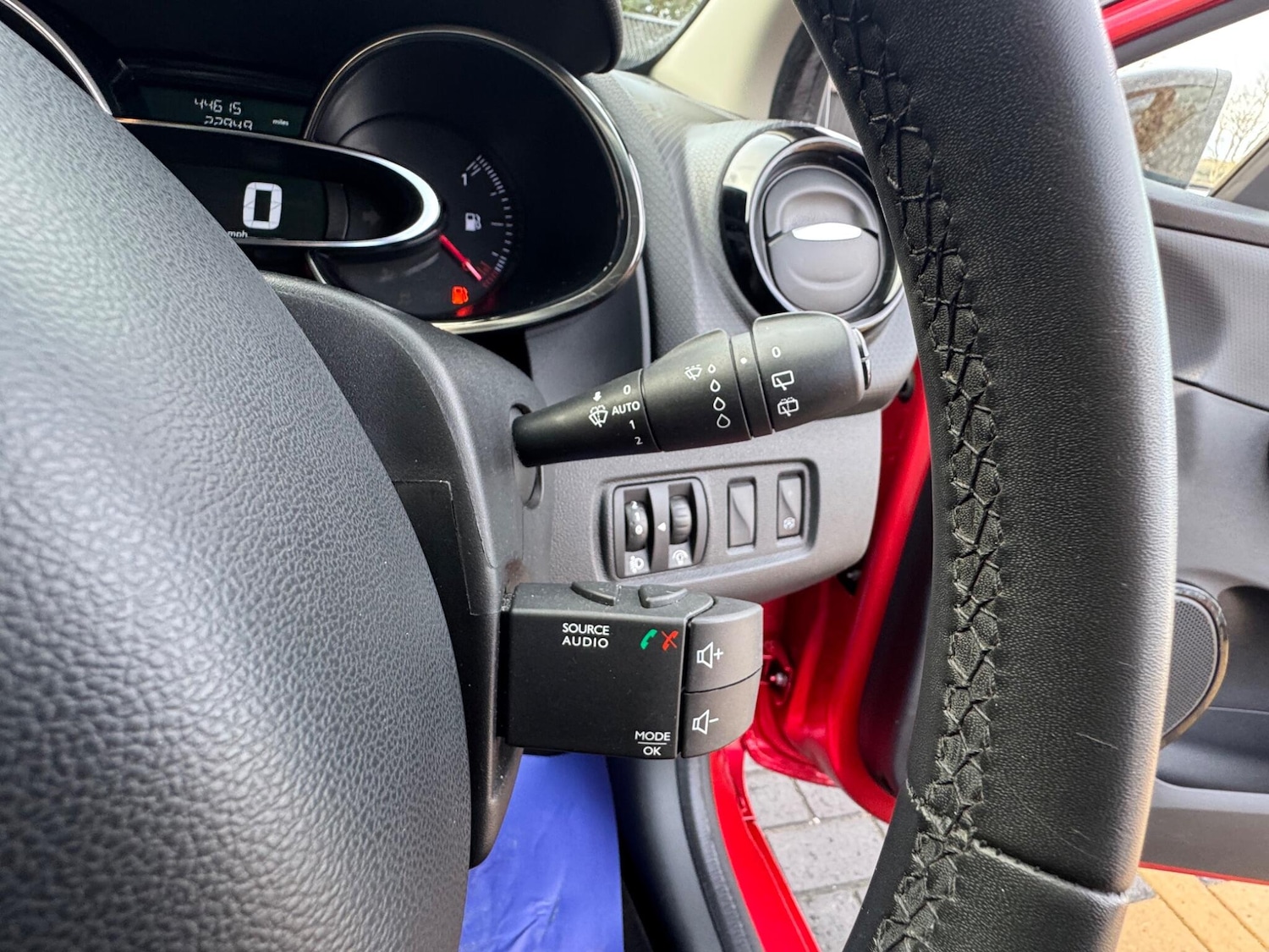 Used Renault Clio 2017 for sale - 77131323: Photo 27