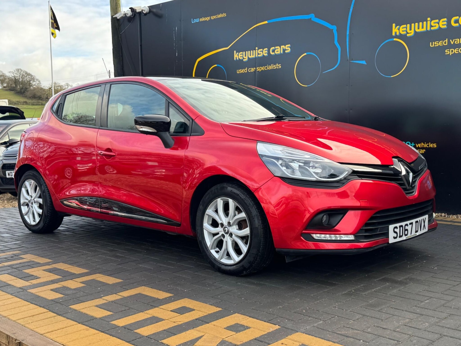 Used Renault Clio 2017 for sale - 77131323: Photo 7