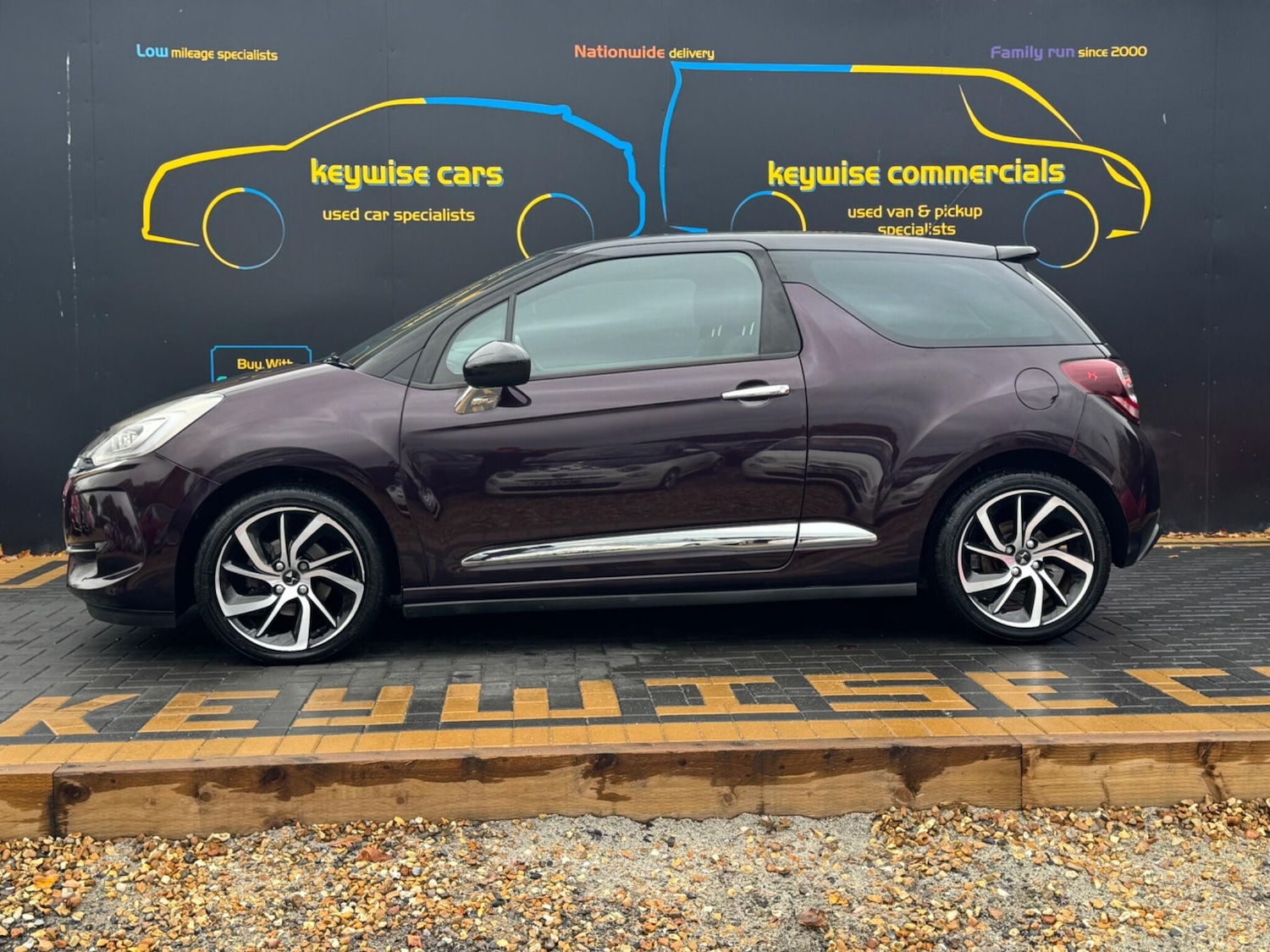 Used DS Automobiles DS 3 2016 for sale - 76498749: Photo 2