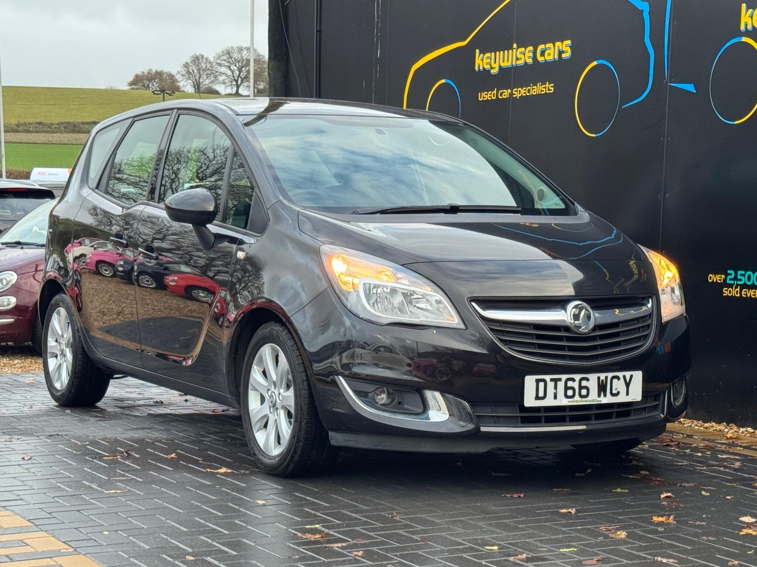 Used Vauxhall Meriva 2017 for sale - 76887352: Photo 8